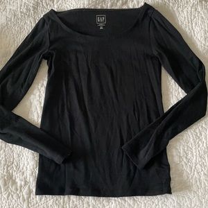 Gap Women’s Plain Black Long Sleeve T